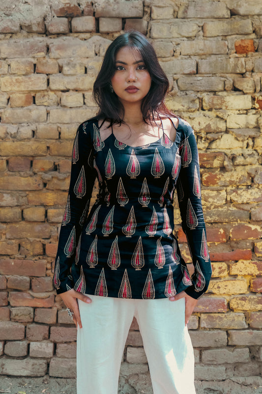 Sundri by Naari Street